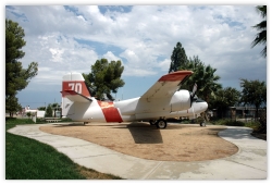 Grumman S2F-1 Tracker, BuNo 136745, Photo by Ron Strong